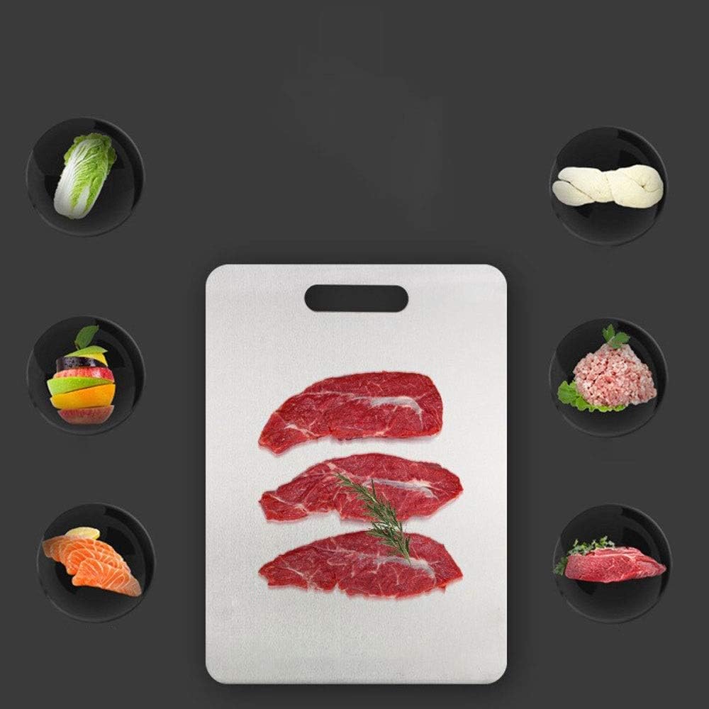 ꜰᴏʀᴀᴄᴛɪᴠᴇ™ Titanium Cutting Board - لوح تقطيع التيتانيوم