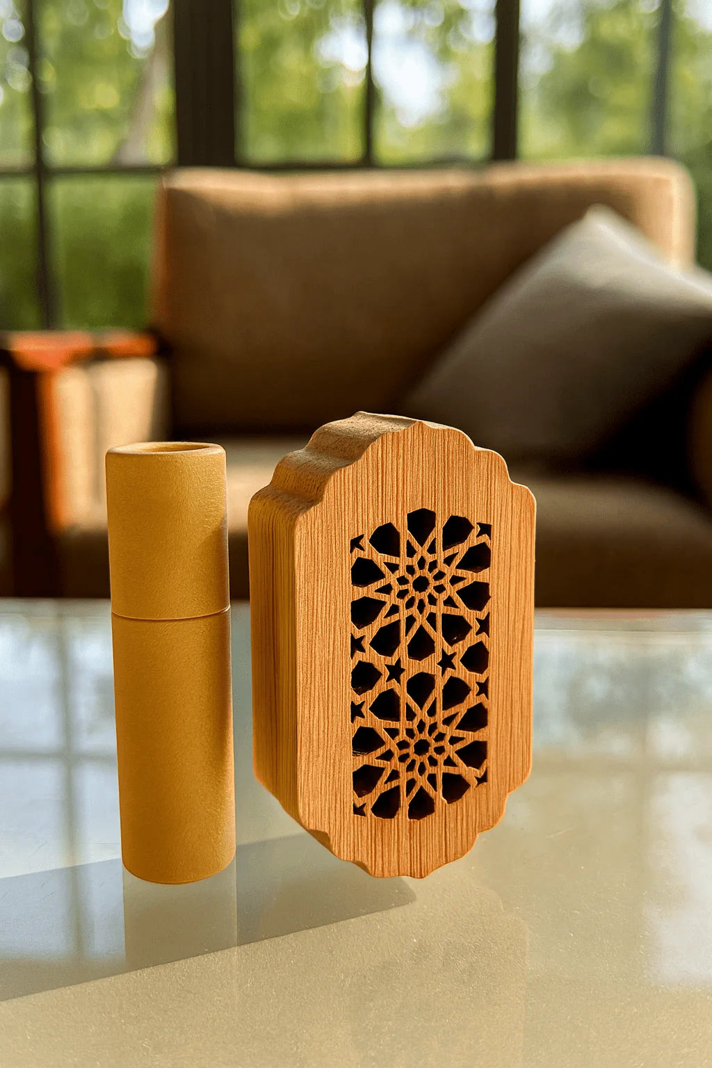 Mini Oud Stick with Wooden Air Freshener Box – أعواد عود صغيرة مع علبة معطر خشبية